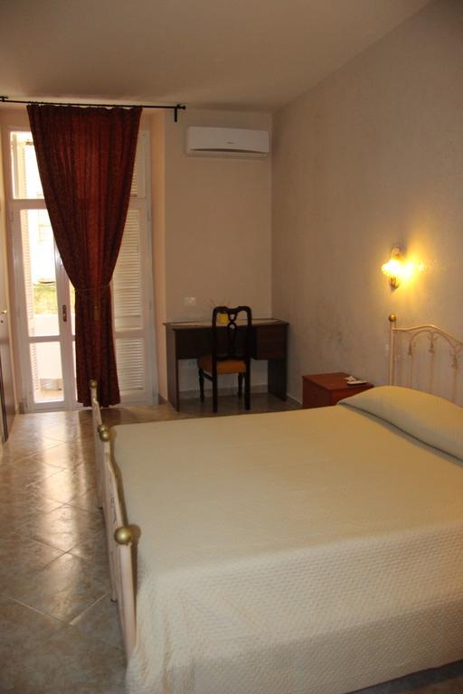 San Gaetano Bed Bed & Breakfast Naples Room photo