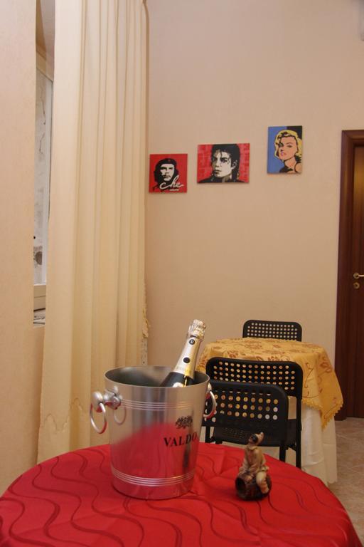 San Gaetano Bed Bed & Breakfast Naples Exterior photo