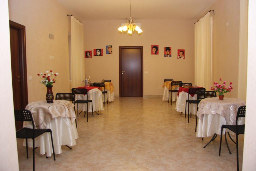 San Gaetano Bed Bed & Breakfast Naples Exterior photo