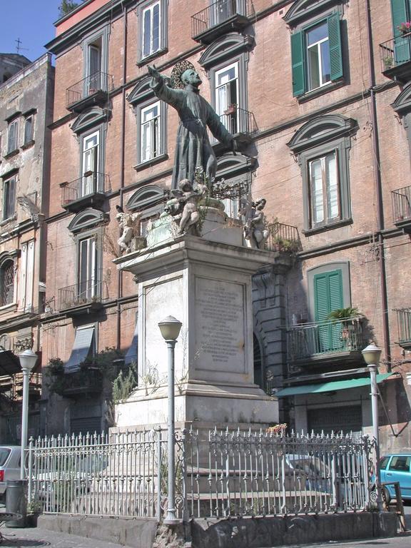 San Gaetano Bed Bed & Breakfast Naples Exterior photo