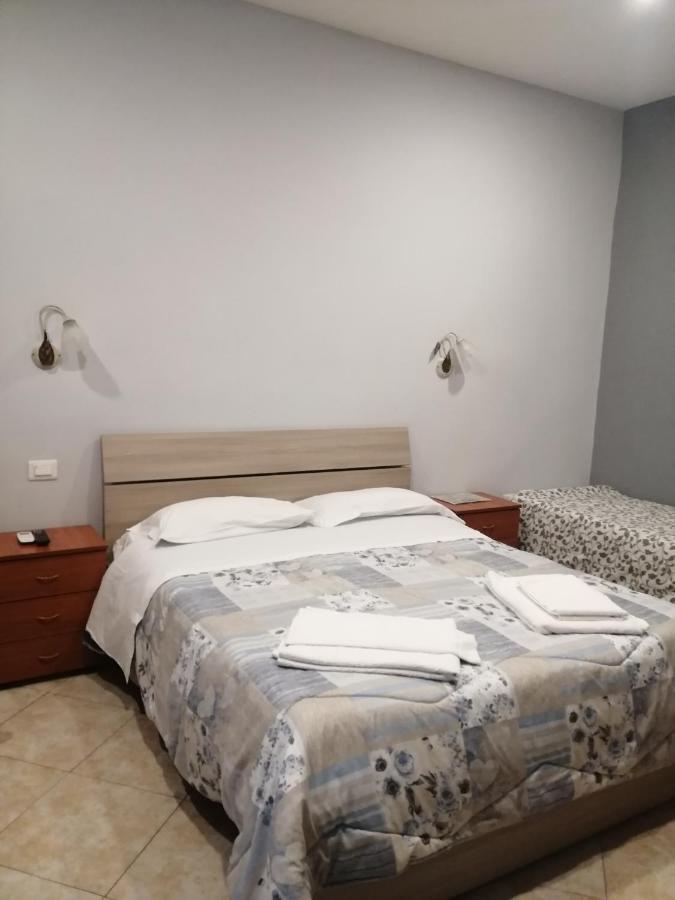 San Gaetano Bed Bed & Breakfast Naples Exterior photo